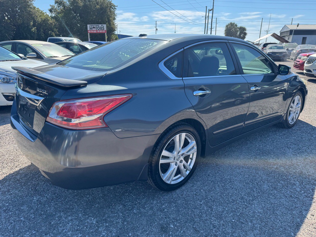 2013 Nissan Altima Image 5