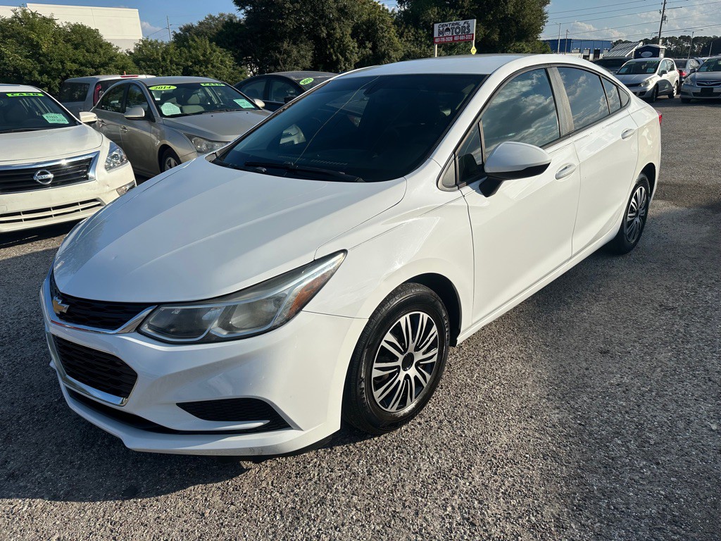 2016 Chevrolet Cruze Image 1