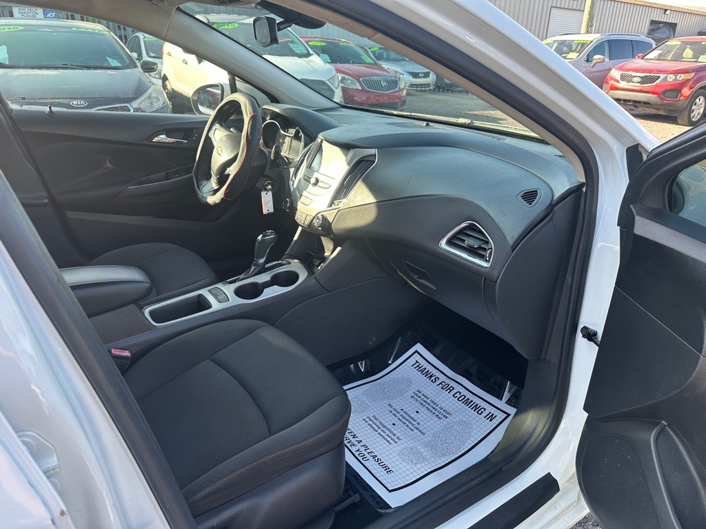 2016 Chevrolet Cruze Image 11