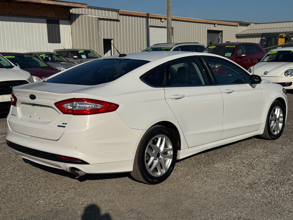 2016 Ford Fusion Image 5