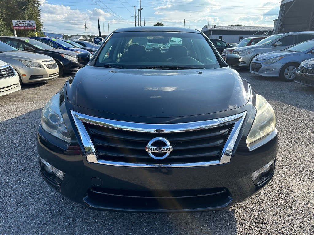 2015 Nissan Altima Image 2