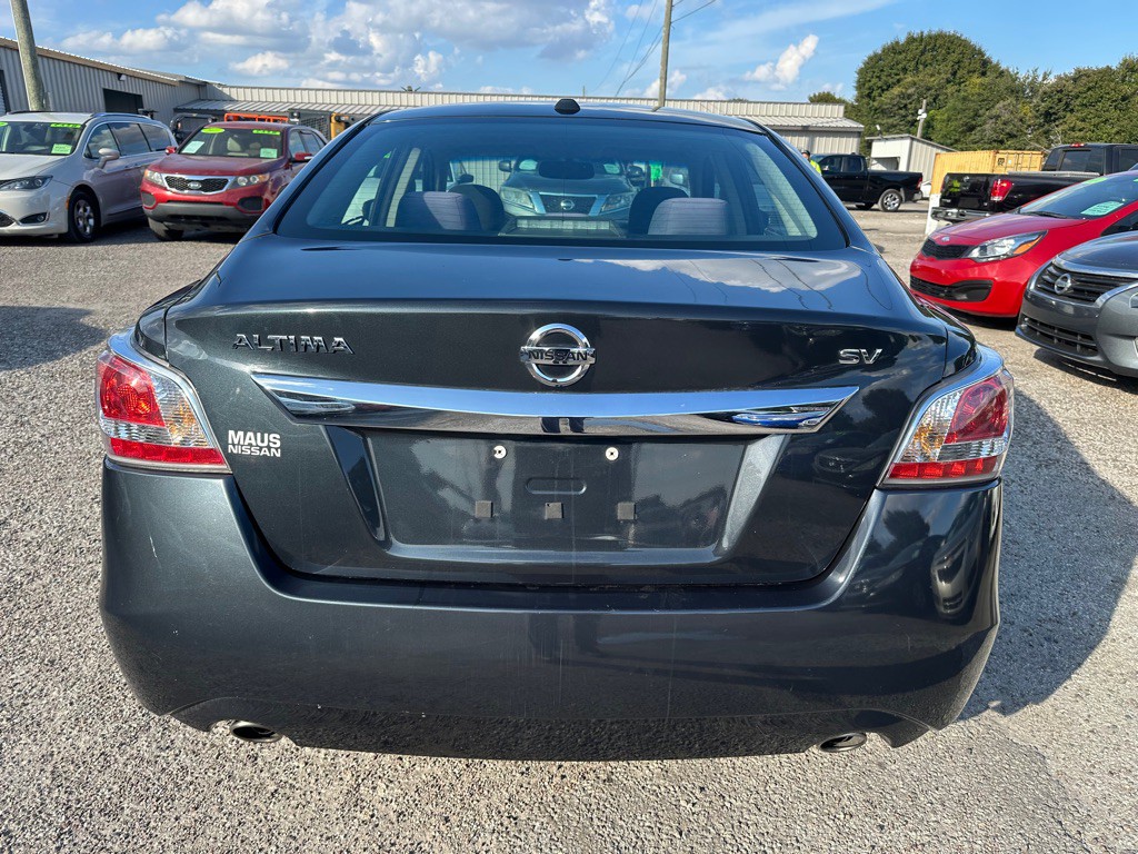 2015 Nissan Altima Image 5