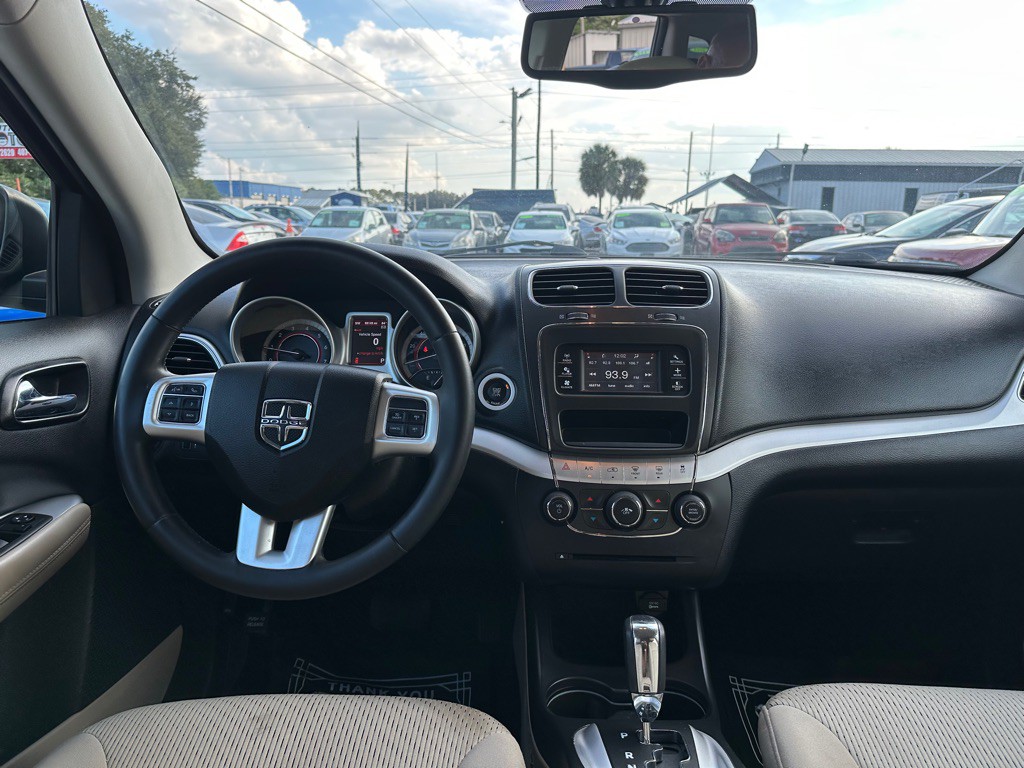 2014 Dodge Journey Image 9