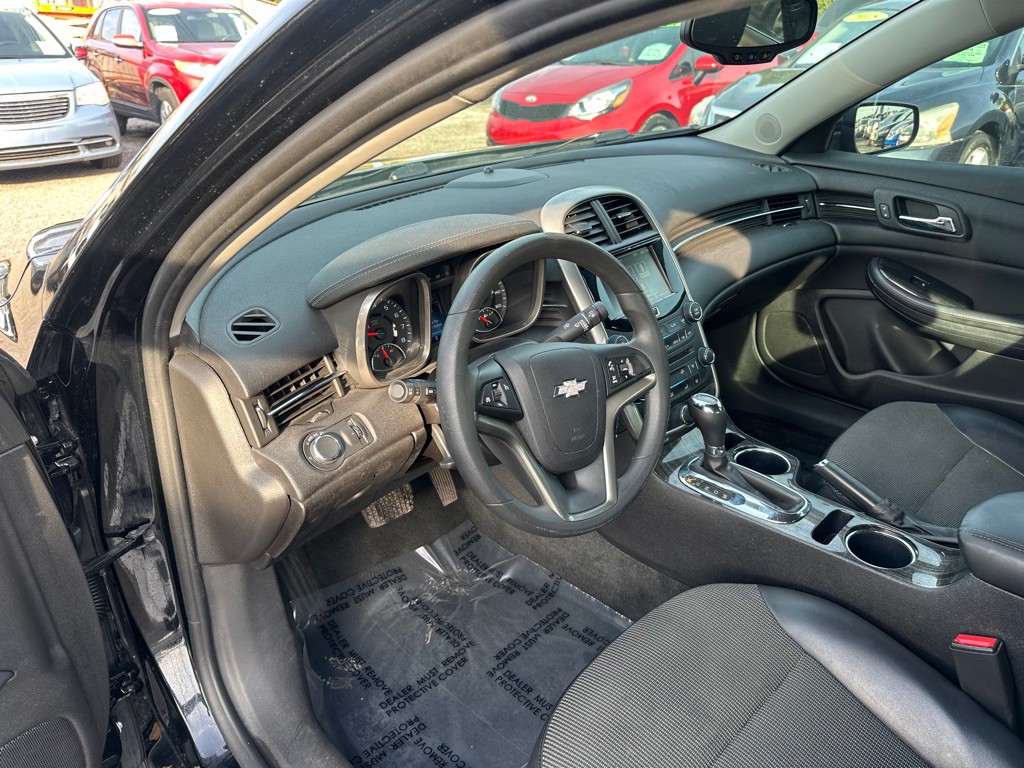 2016 Chevrolet Malibu Image 7