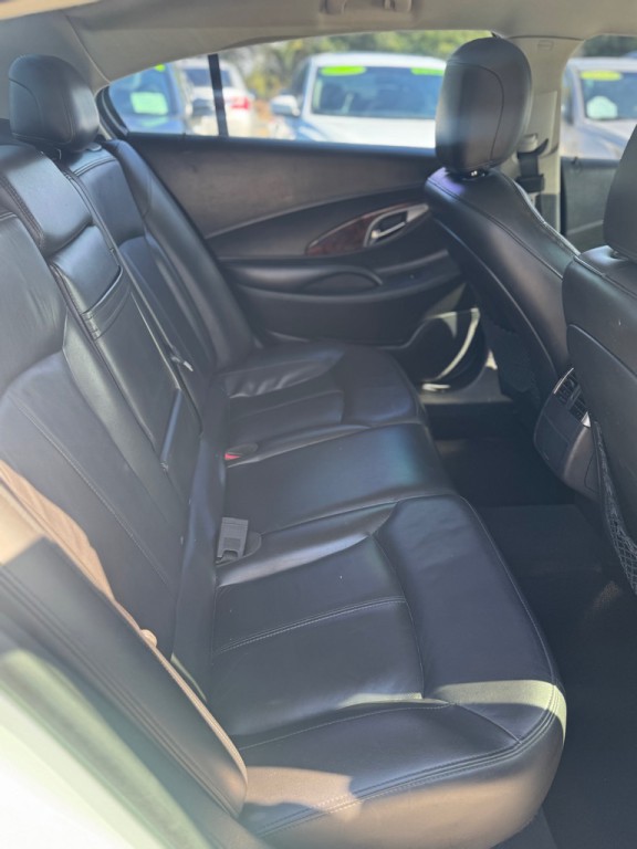 2013 Buick Lacrosse Image 11