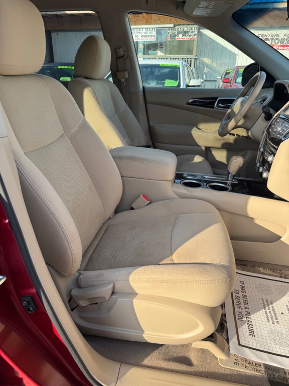 2014 Nissan Pathfinder Image 9