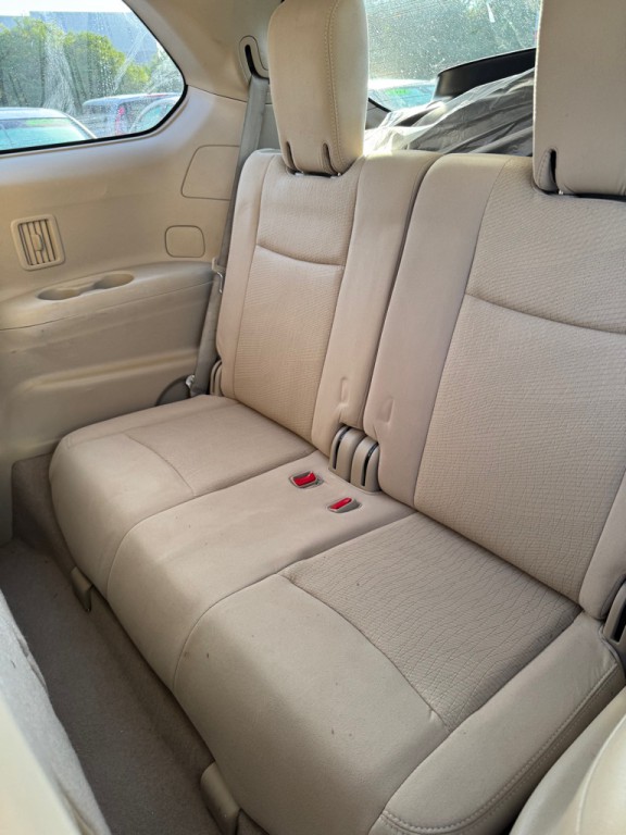 2014 Nissan Pathfinder Image 12