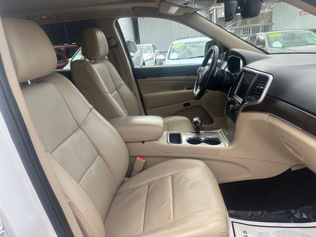 2015 Jeep Grand Cherokee Image 13