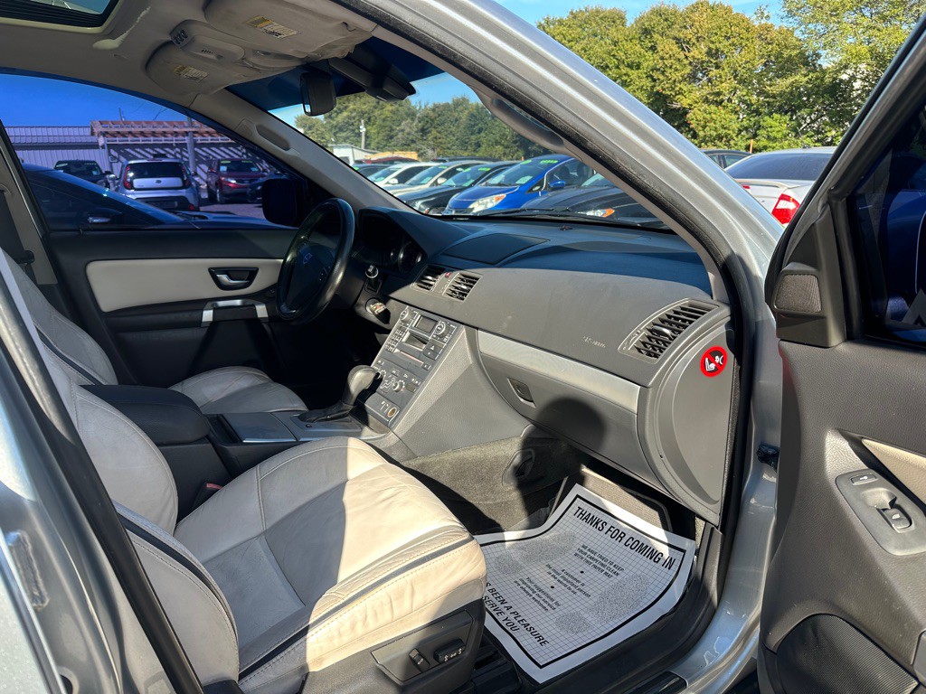 2013 Volvo XC90 Image 12