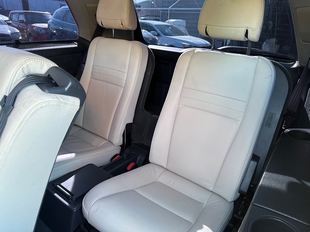2013 Volvo XC90 Image 16
