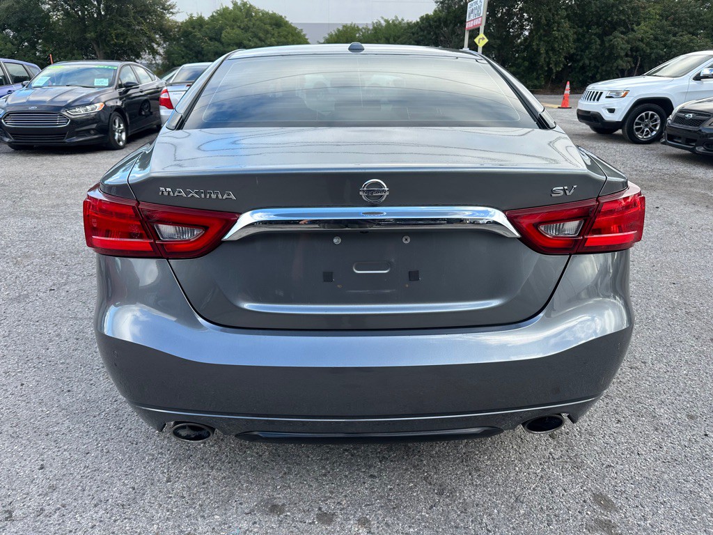 2016 Nissan Maxima Image 5