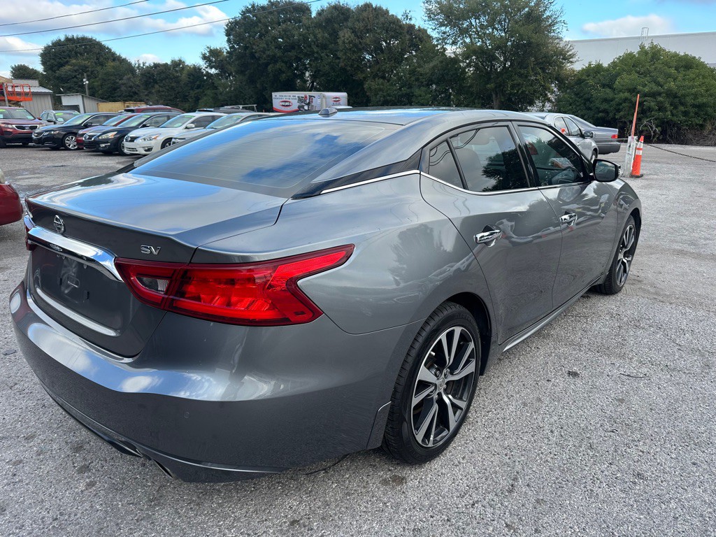 2016 Nissan Maxima Image 6