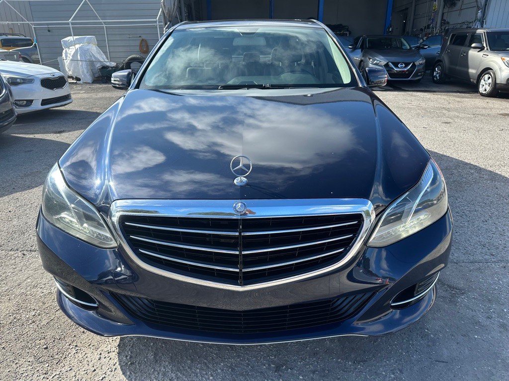 2014 Mercedes-Benz E-Class Image 2
