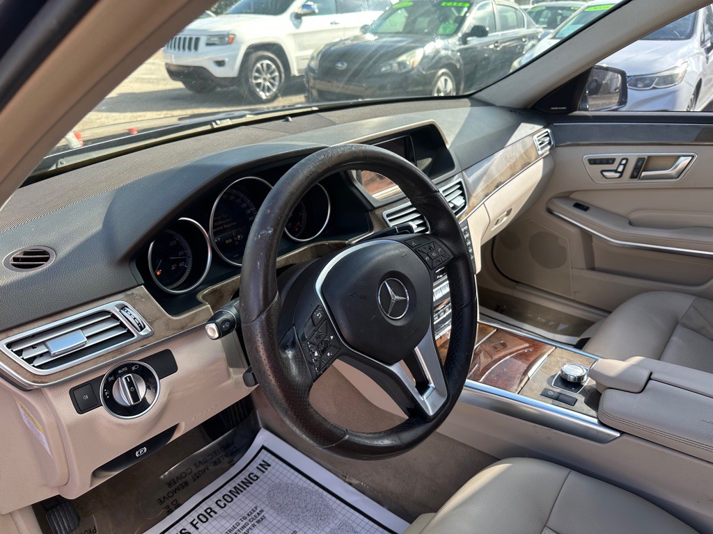 2014 Mercedes-Benz E-Class Image 7