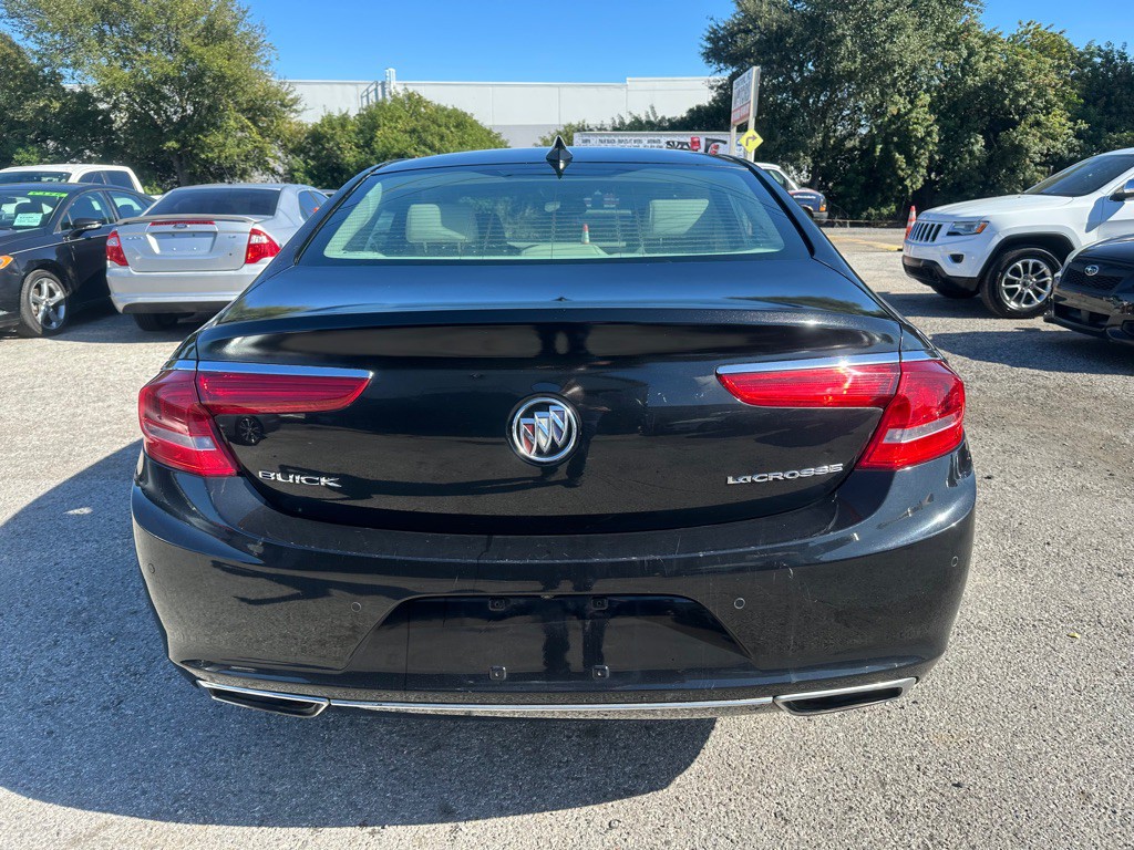 2017 Buick Lacrosse Image 5