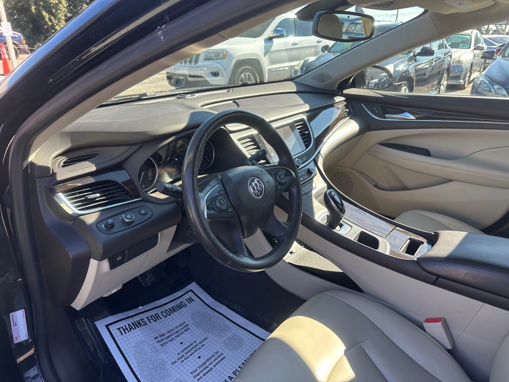 2017 Buick Lacrosse Image 7