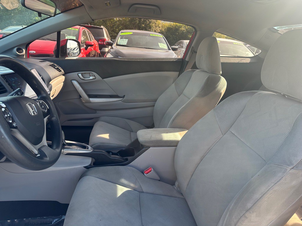 2012 Honda Civic Image 10