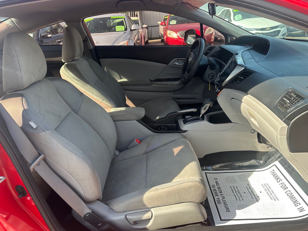2012 Honda Civic Image 13