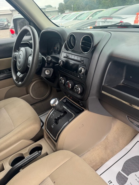 2014 Jeep Patriot Image 10