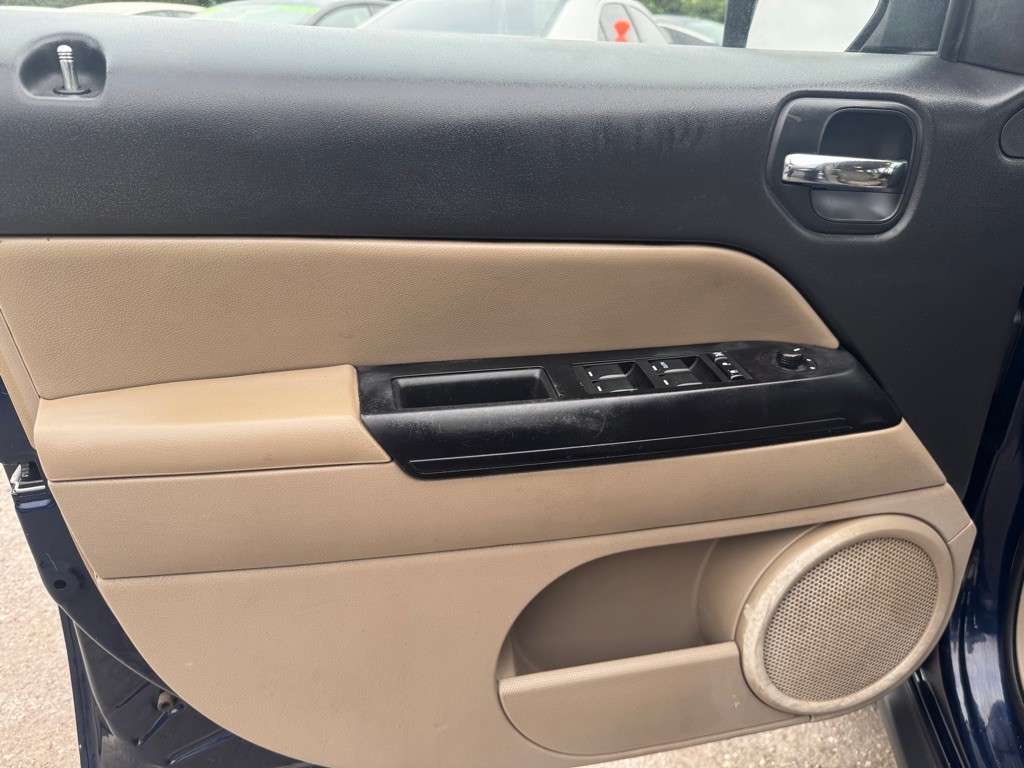 2014 Jeep Patriot Image 14