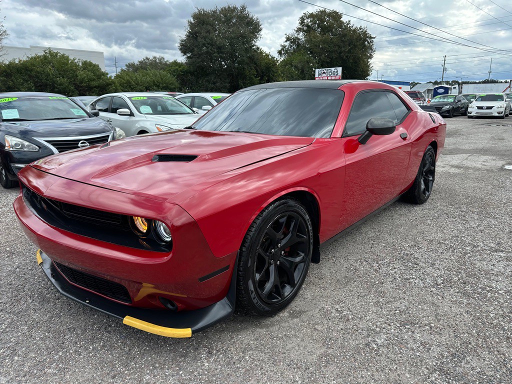 2015 Dodge Challenger Image 3
