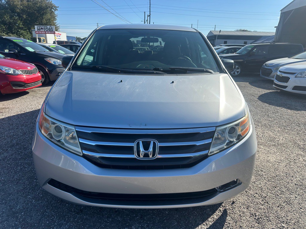 2012 Honda Odyssey Image 2