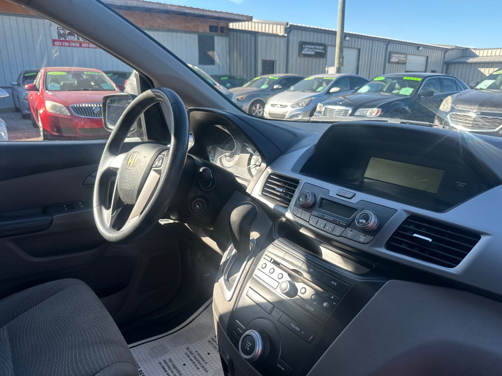 2012 Honda Odyssey Image 7