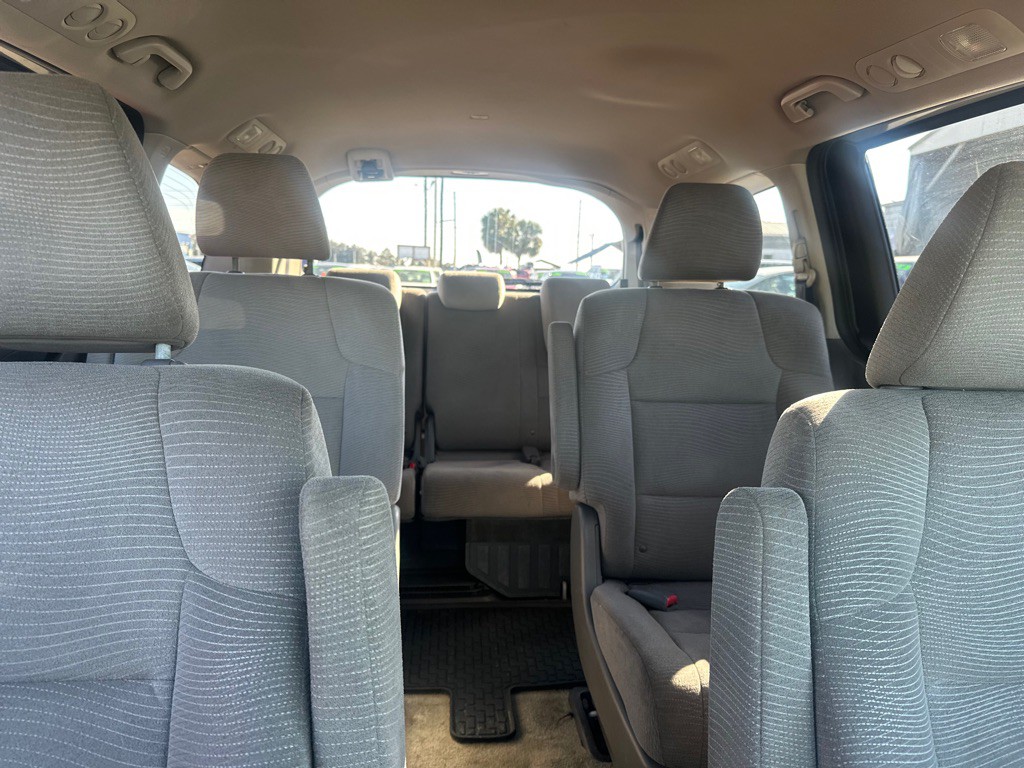 2012 Honda Odyssey Image 17