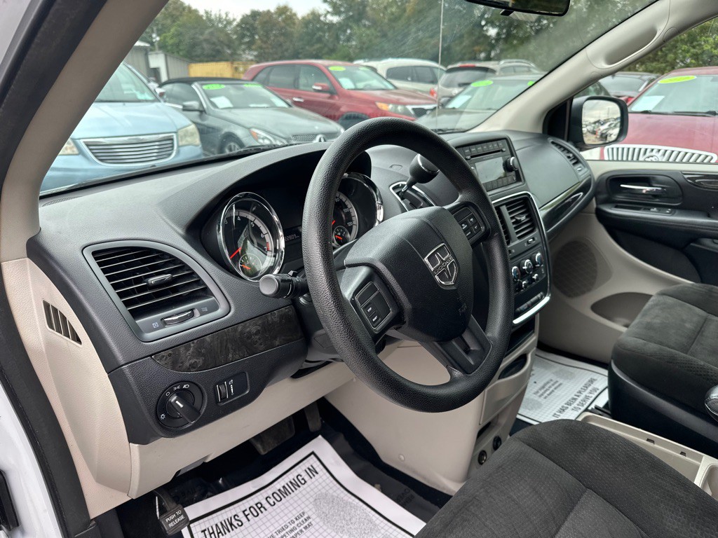 2016 Dodge Grand Caravan Image 7