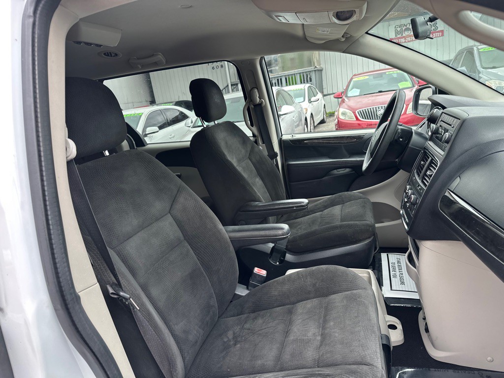 2016 Dodge Grand Caravan Image 13