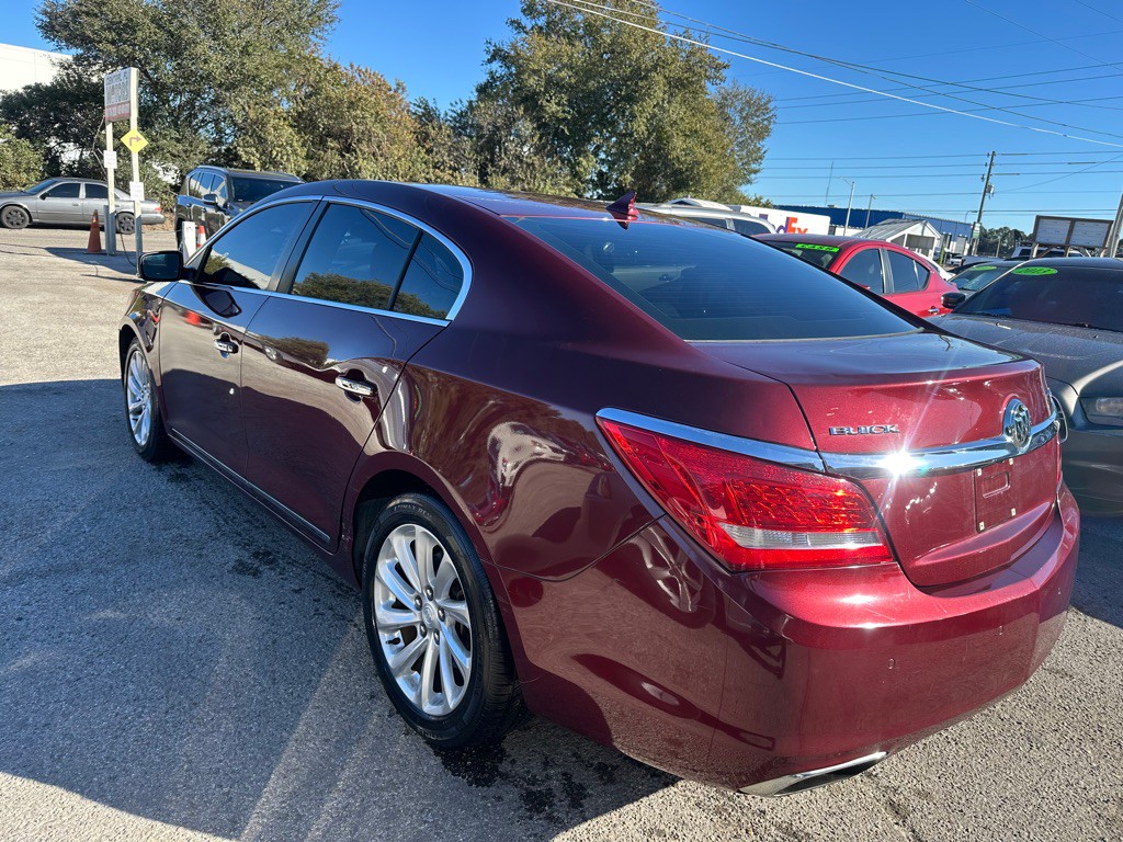 2014 Buick Lacrosse Image 4