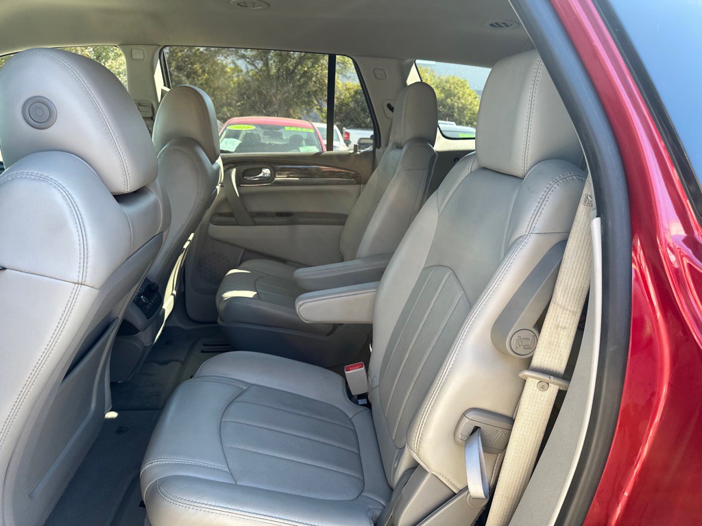 2014 Buick Enclave Image 15
