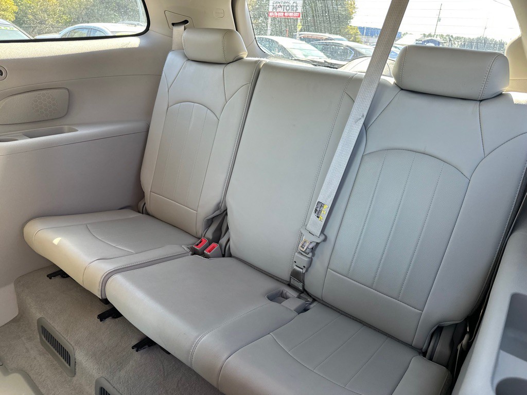 2014 Buick Enclave Image 17