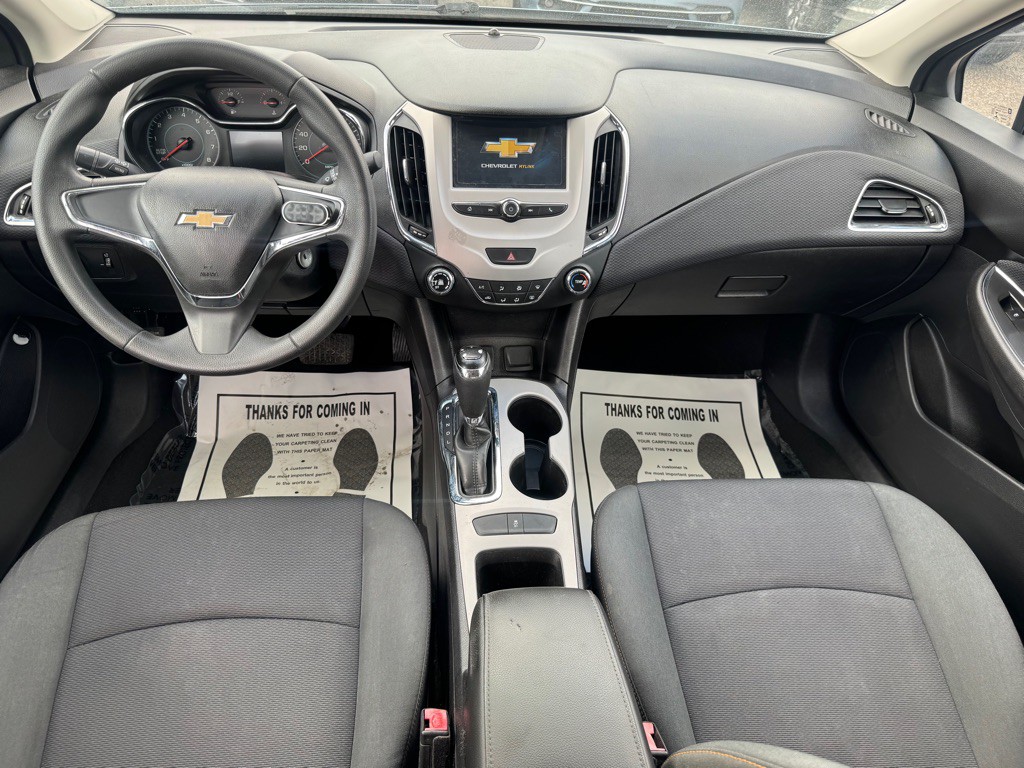 2017 Chevrolet Cruze Image 10