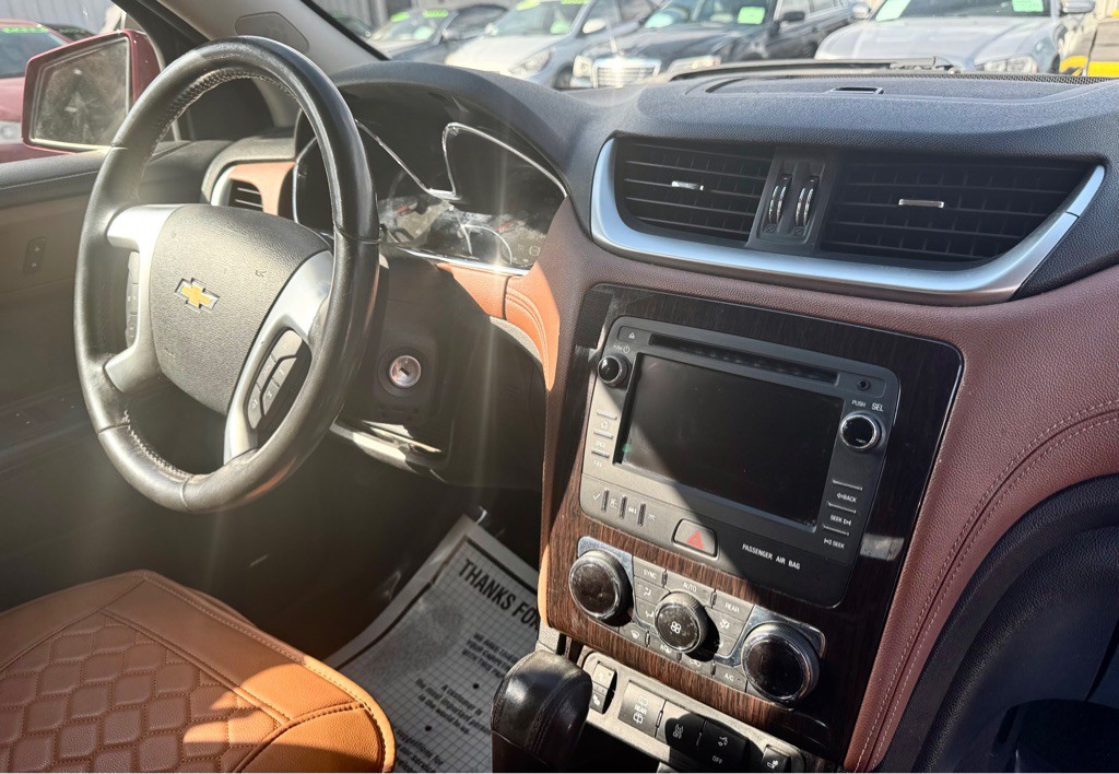 2015 Chevrolet Traverse Image 14