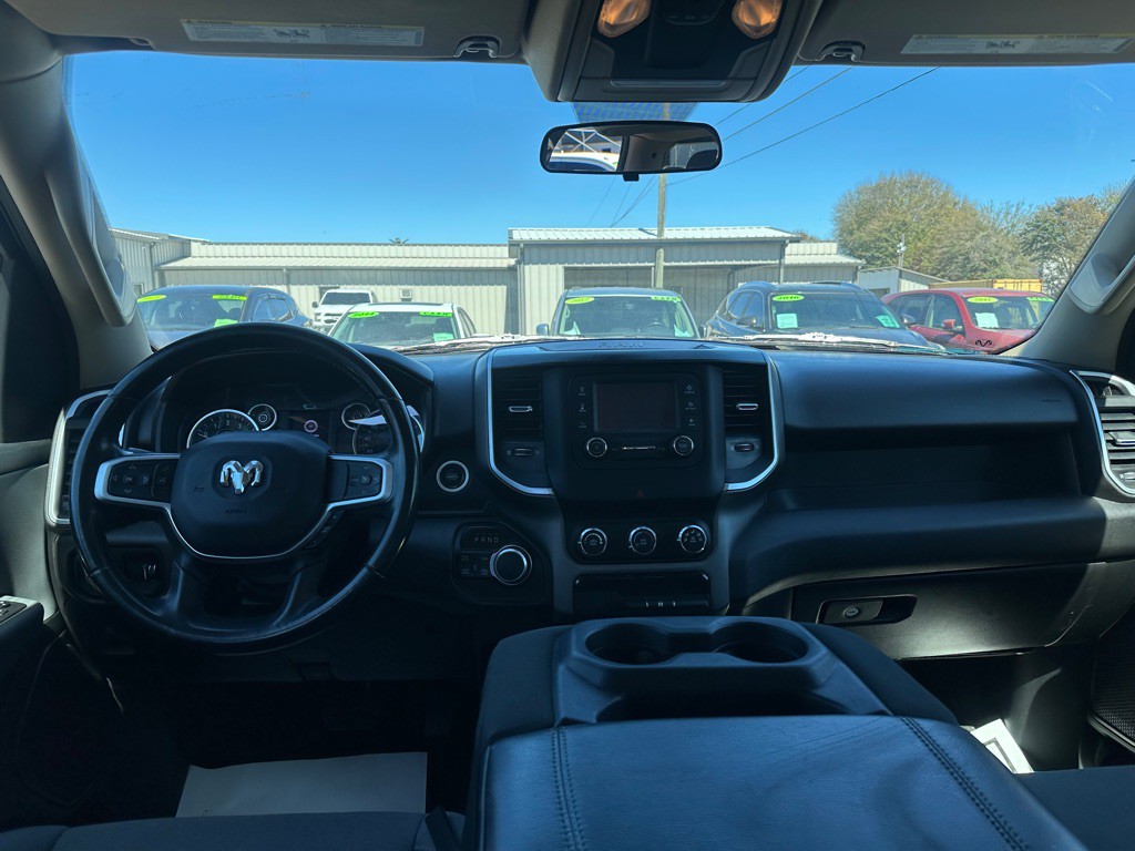 2020 RAM 1500 Image 15