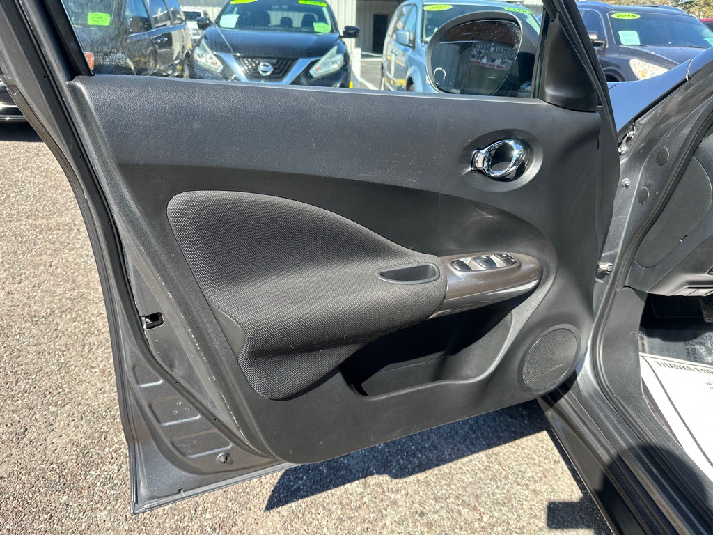 2013 Nissan Juke Image 11