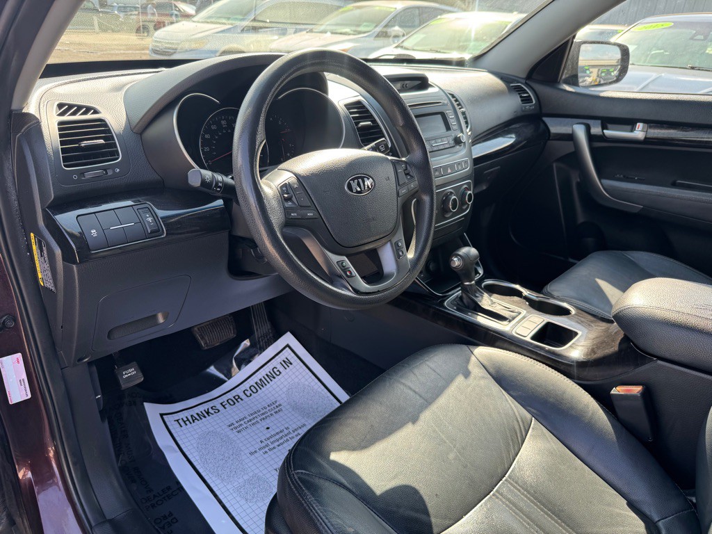 2014 Kia Sorento Image 8