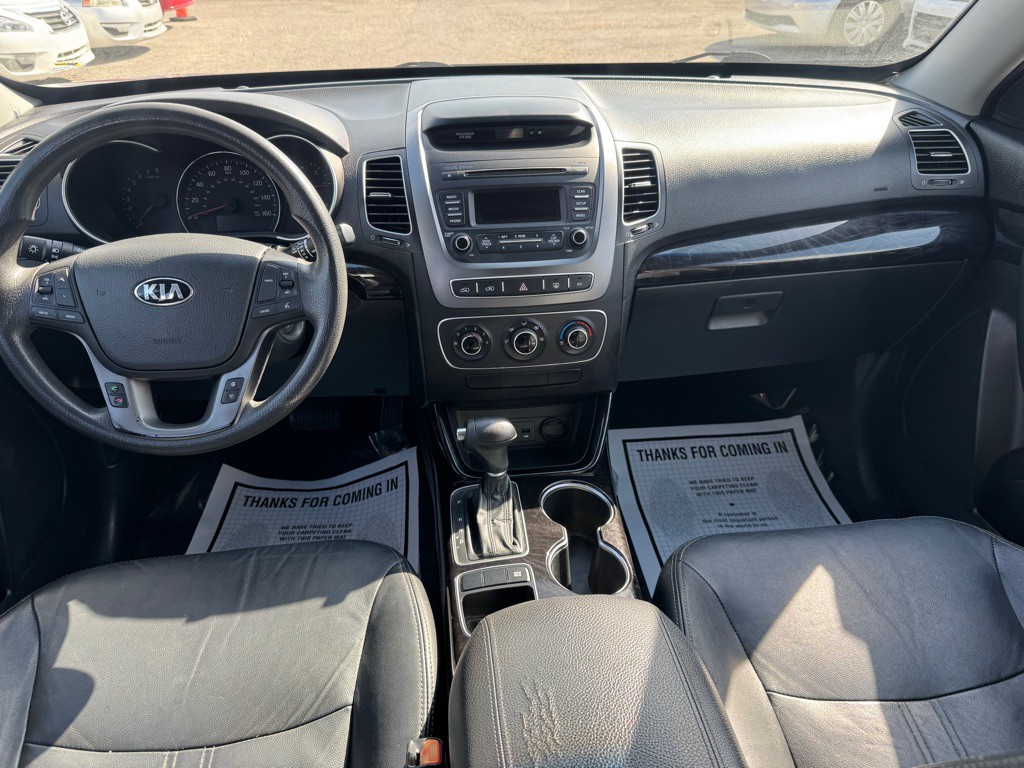 2014 Kia Sorento Image 9