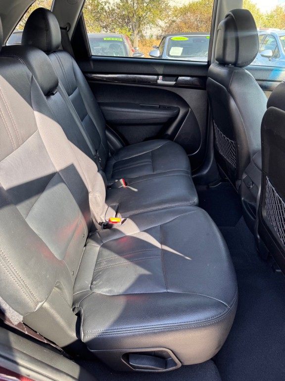 2014 Kia Sorento Image 11