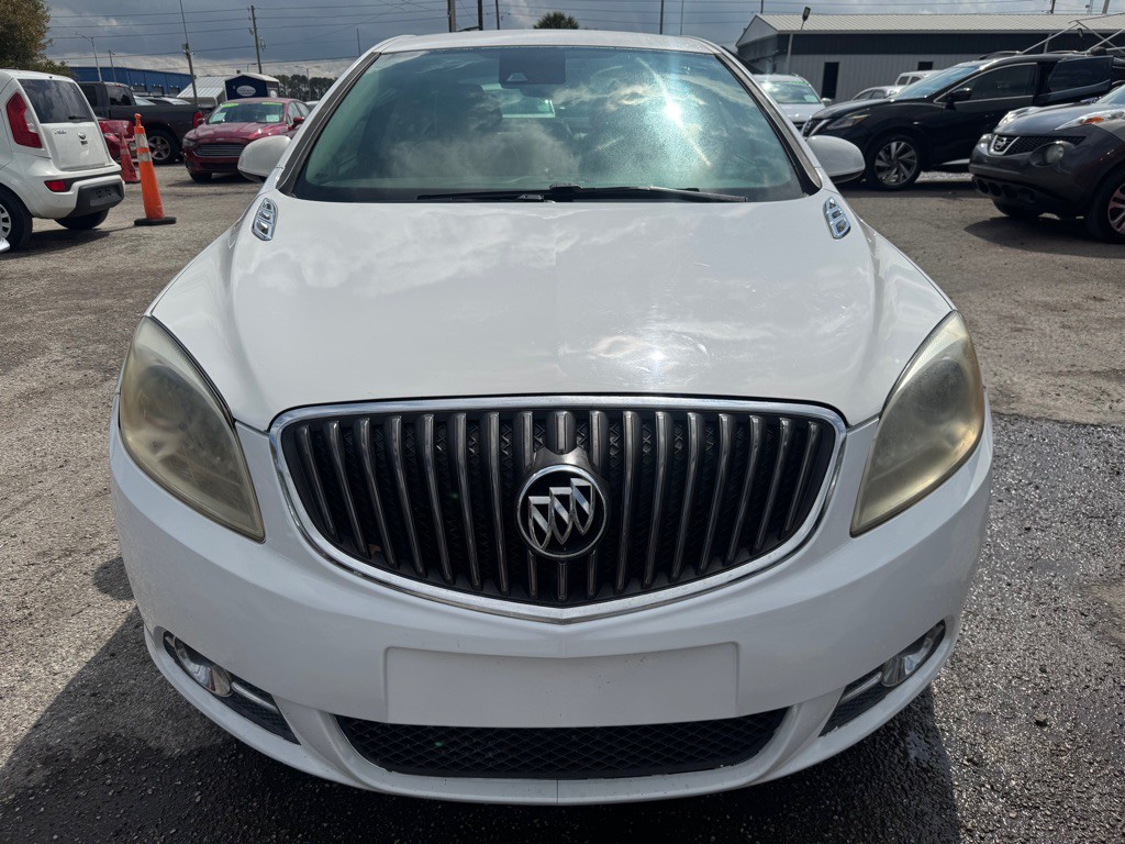 2014 Buick Verano Image 3