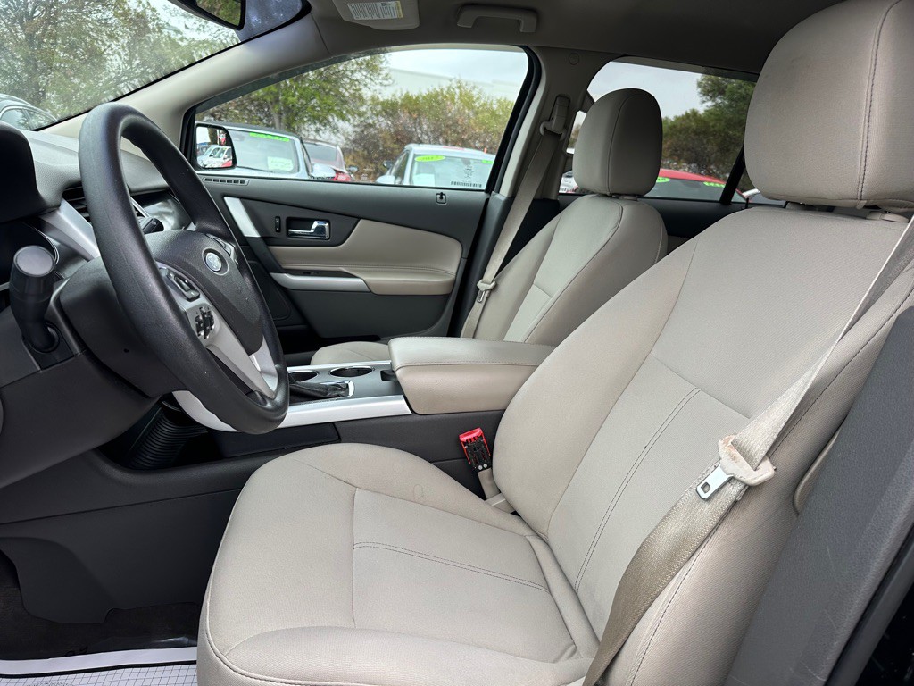 2013 Ford Edge Image 10