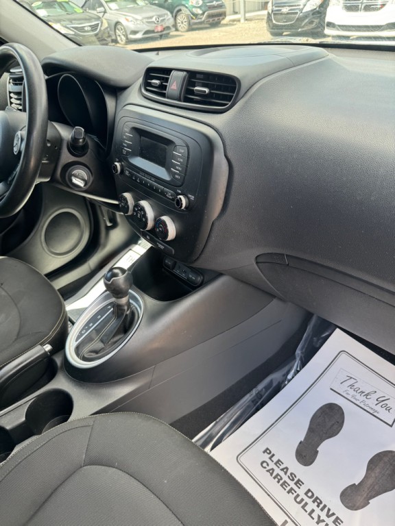 2014 Kia Soul Image 13