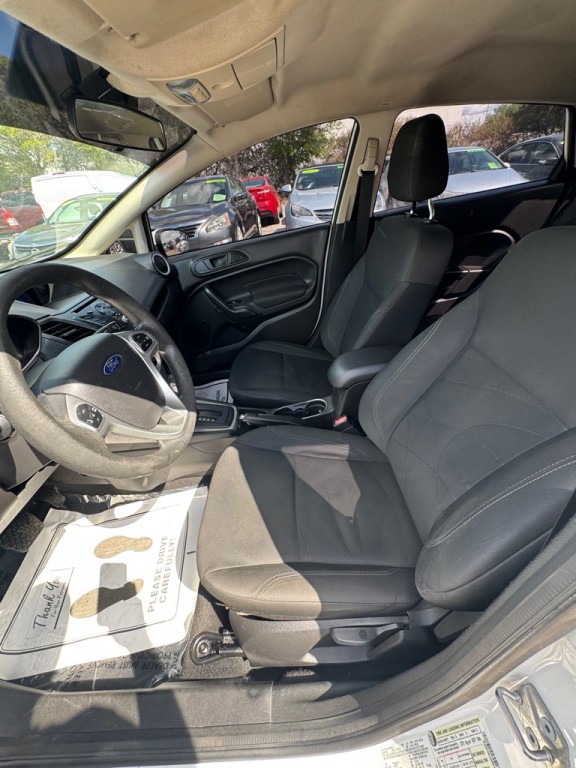 2017 Ford Fiesta Image 7