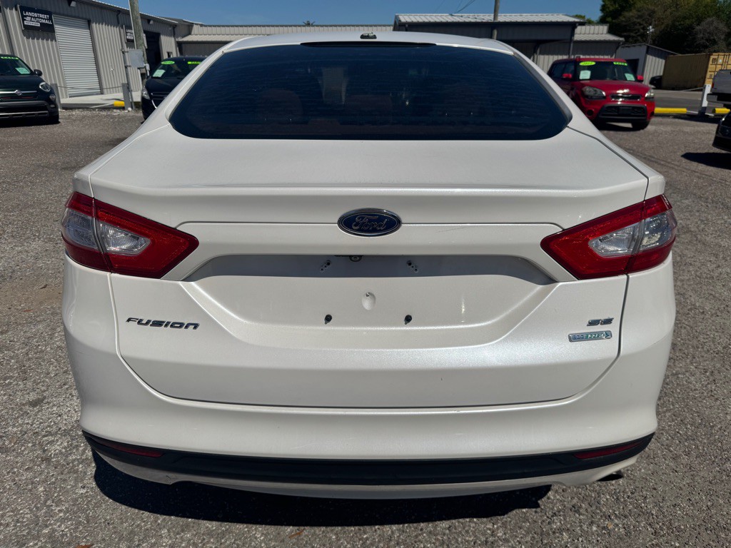 2013 Ford Fusion Image 4