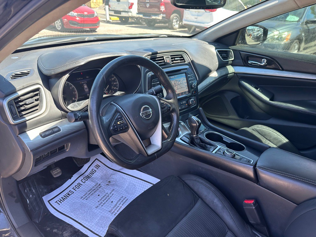 2017 Nissan Maxima Image 7