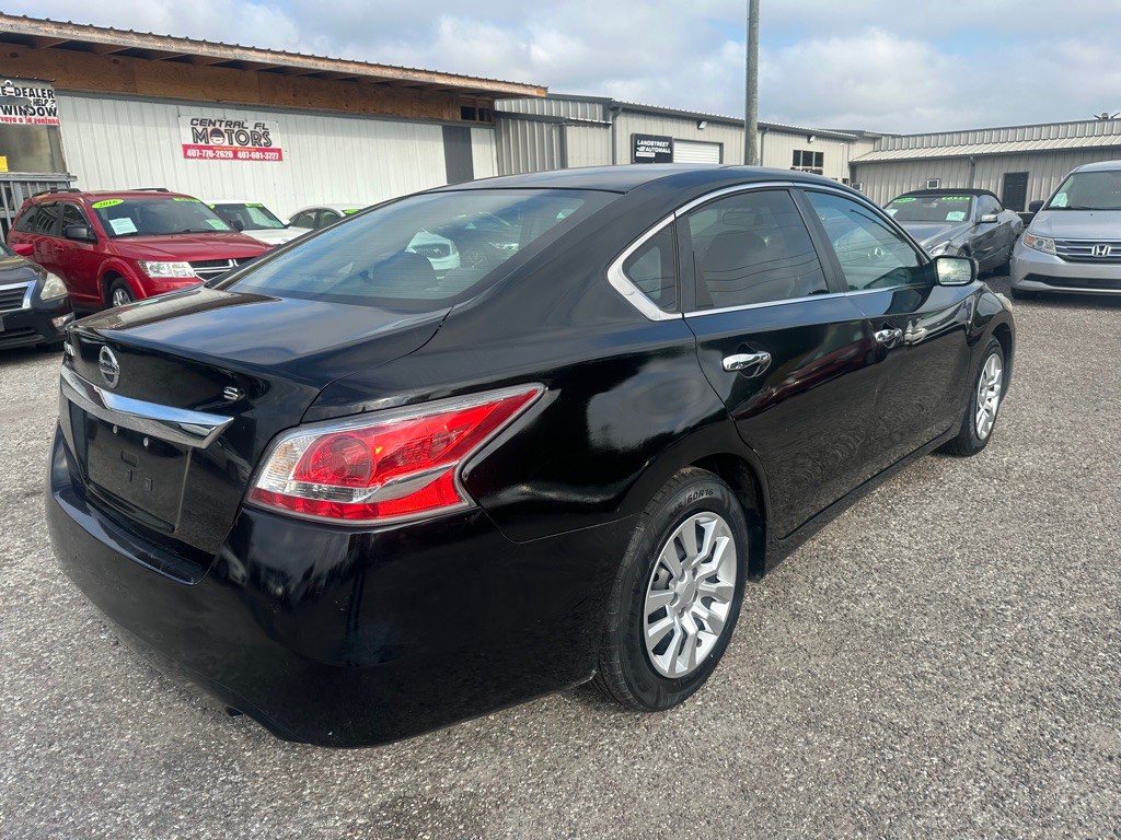 2015 Nissan Altima Image 6