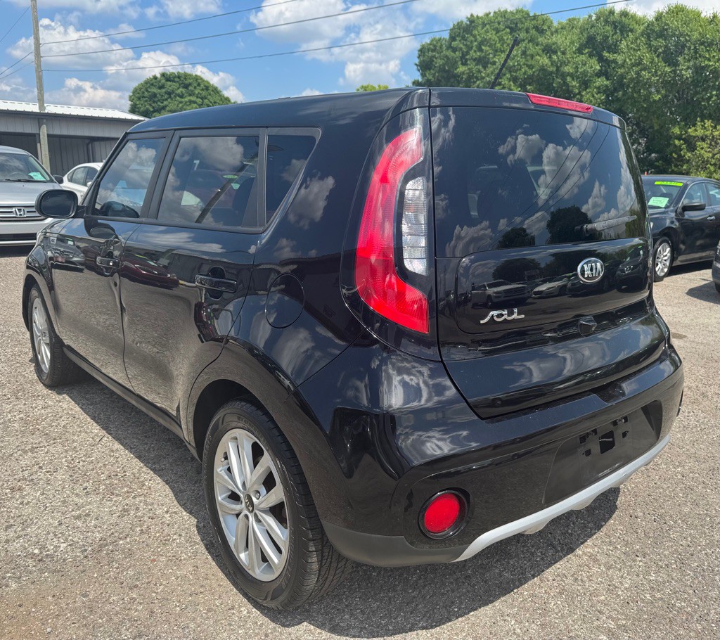 2018 Kia Soul Image 6