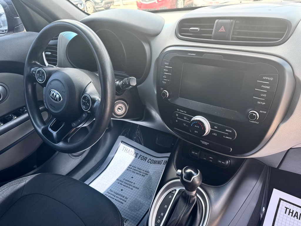 2018 Kia Soul Image 13