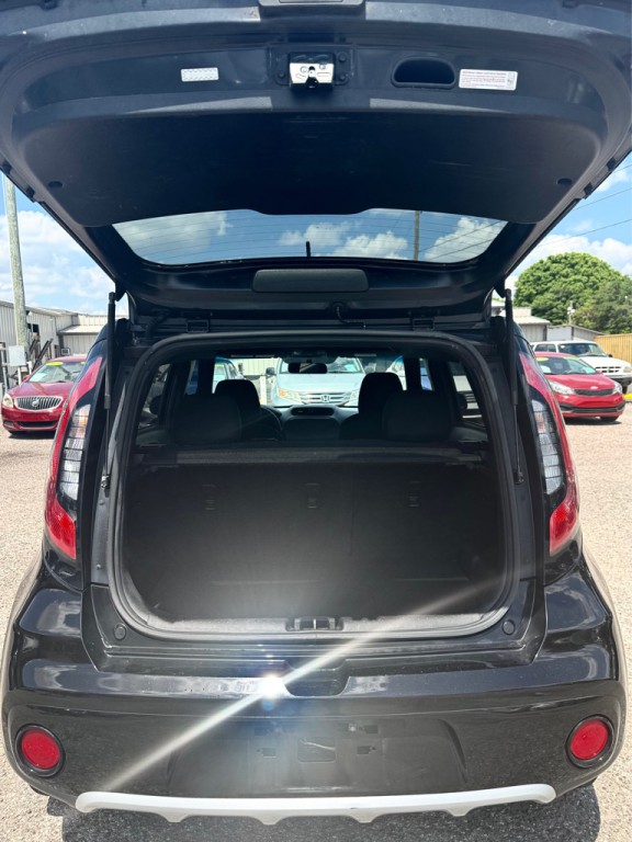 2018 Kia Soul Image 16